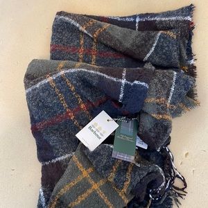 Plaid Barbour blanket scarf. NWT